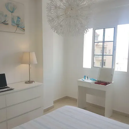 Los Abrigos Apartment 로스 아브리고스
